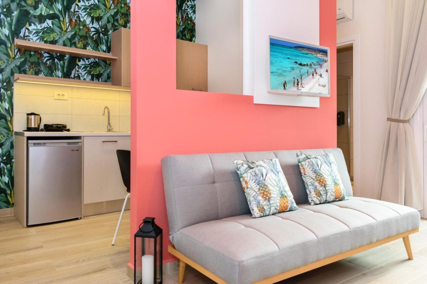 Iliana Apartments Фаласарна Екстериор снимка