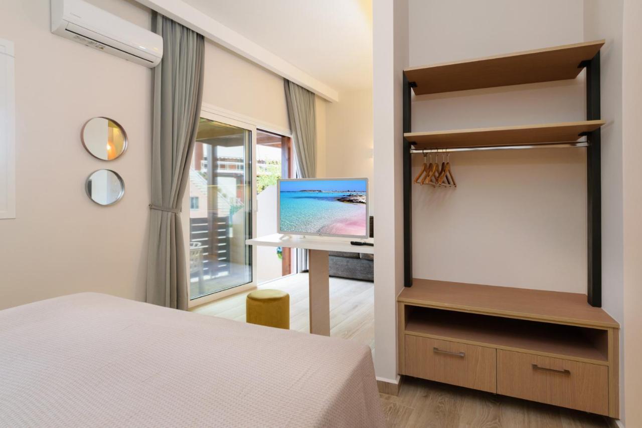 Iliana Apartments Фаласарна Екстериор снимка