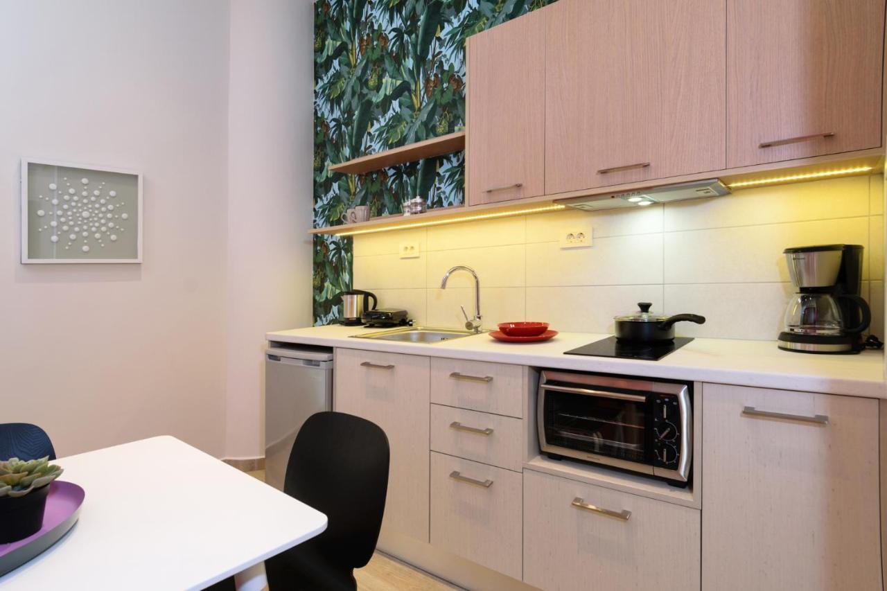 Iliana Apartments Фаласарна Екстериор снимка
