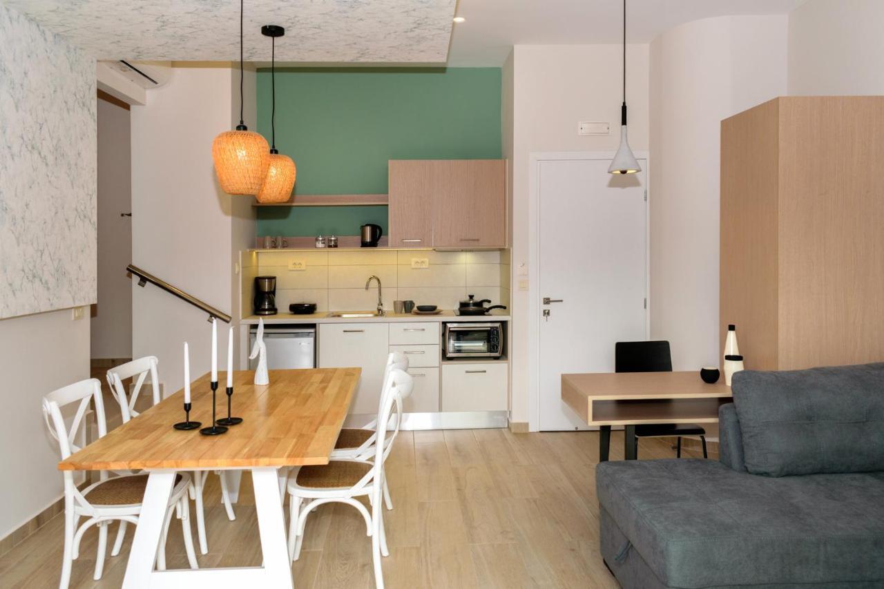 Iliana Apartments Фаласарна Екстериор снимка