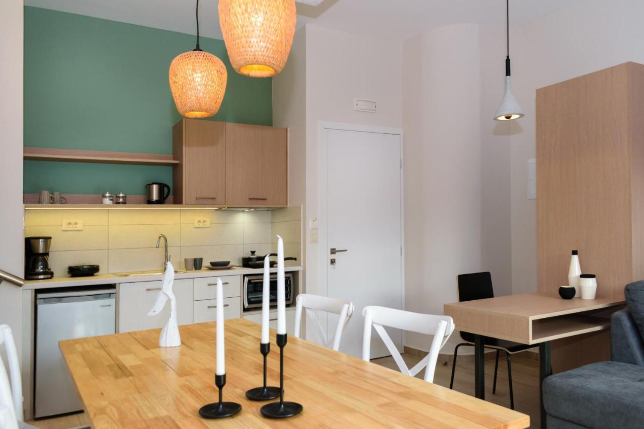 Iliana Apartments Фаласарна Екстериор снимка