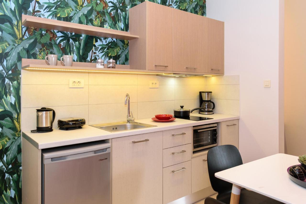 Iliana Apartments Фаласарна Екстериор снимка