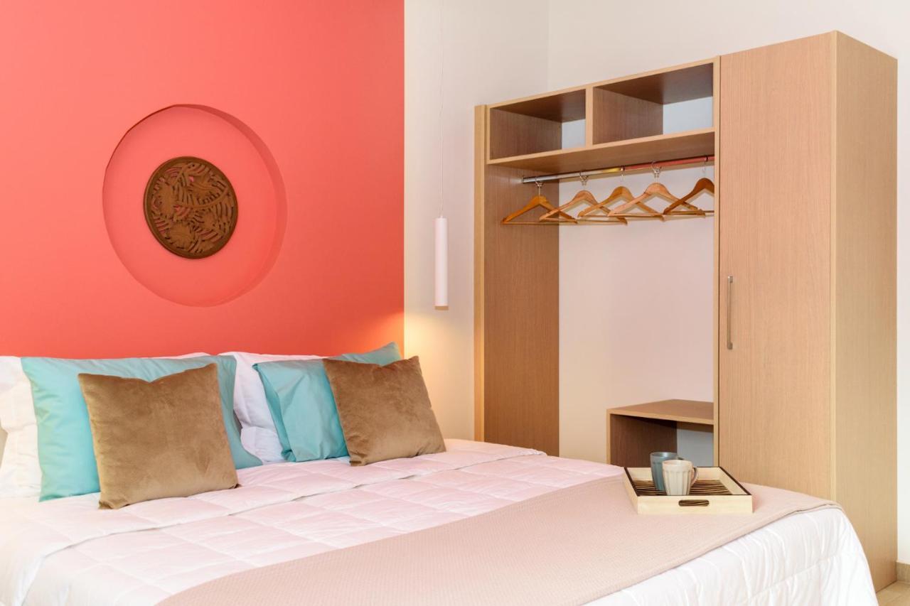 Iliana Apartments Фаласарна Екстериор снимка